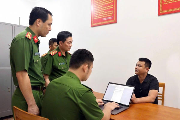 Triệt phá đường dây lừa đảo chiếm đoạt tài sản lên tới hàng chục nghìn tỷ đồng