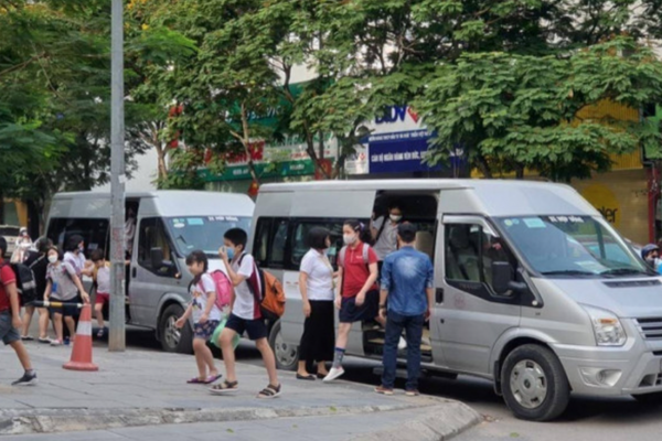 Bổ sung các quy định kỹ thuật, tránh việc bỏ quên học sinh trên xe