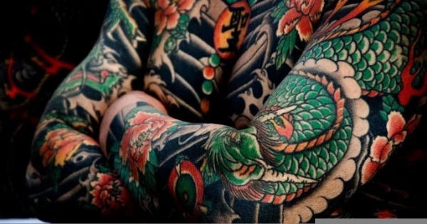 Thiếu nữ bị 4 nam sinh cưỡng bức, ép phục vụ “xã hội đen”: "Qủy dữ" tỏ tình Thiếu nữ bị 4 nam sinh cưỡng bức, ép phục vụ “xã hội đen”: "Qủy dữ" tỏ tình