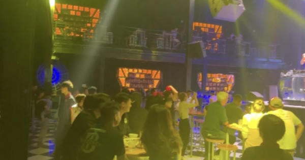 Đồng Nai: Kiểm tra quán bar trá hình, phát hiện 6 đối tượng dương tính với ma tuý Đồng Nai: Kiểm tra quán bar trá hình, phát hiện 6 đối tượng dương tính với ma tuý