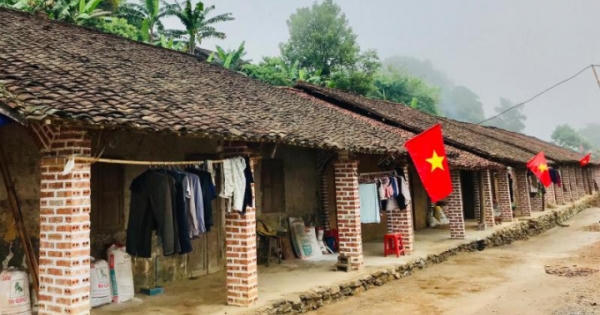 Nơi níu giữ những ngôi nhà trình tường