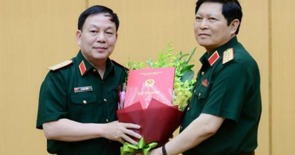 Công bố loạt quyết định nhân sự Quân đội, Công an