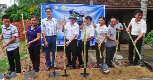 Thanh Hóa: Phóng viên quyên góp tiền xây nhà tình nghĩa tặng gia đình chính sách