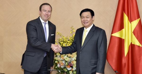 Phó Thủ tướng Vương Đình Huệ tiếp Chủ tịch Eurocham