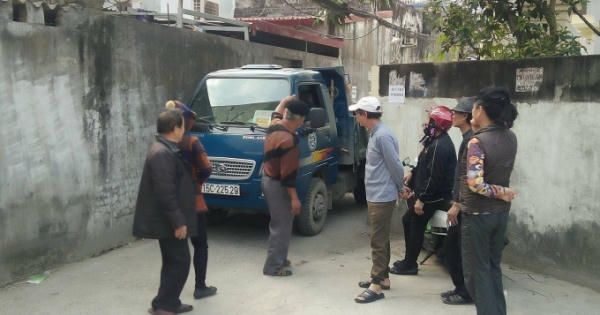 Hải Phòng: Người dân chặn xe ngăn việc xây trạm phát sóng di động BTS