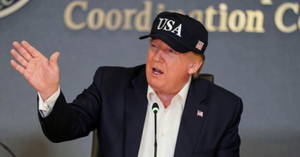 Tổng thống Trump cam kết làm việc với Quốc hội Mỹ để ngăn các vụ xả súng