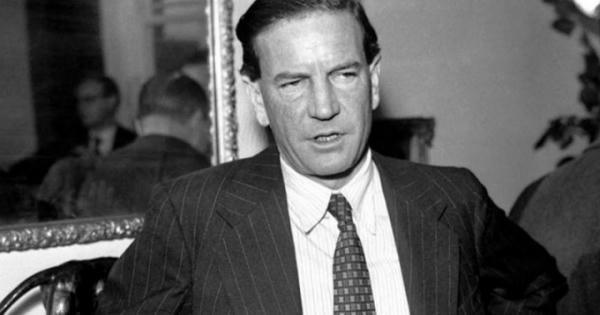 Điệp viên hai mang 'đánh đu' giữa MI6 và KGB