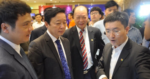 Khai mạc Diễn đàn cấp cao Chuyển đổi số Việt Nam - châu Á 2023