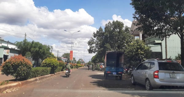 Bắt giam một Chủ tịch huyện để điều tra hành vi tham ô tài sản