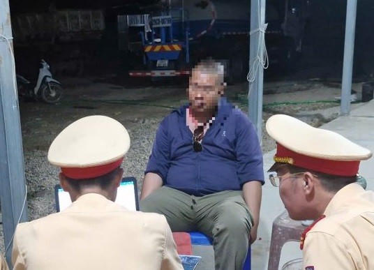 Phát hiện nhiều sai phạm tại mỏ cát ở Quảng Ngãi Phát hiện nhiều sai phạm tại mỏ cát ở Quảng Ngãi