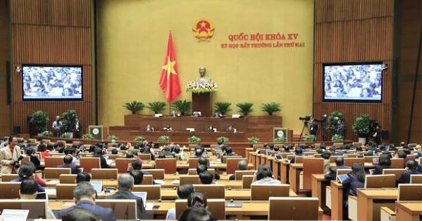 Quốc hội thảo luận tại hội trường về Quy hoạch tổng thể quốc gia