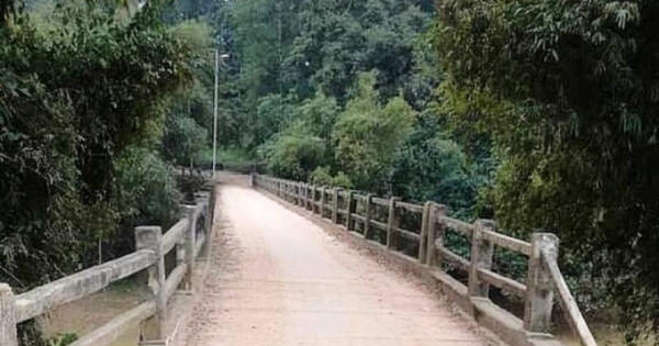 Nỗ lực tìm kiếm cô gái 17 tuổi nhảy xuống sông mất tích tại Nghệ An