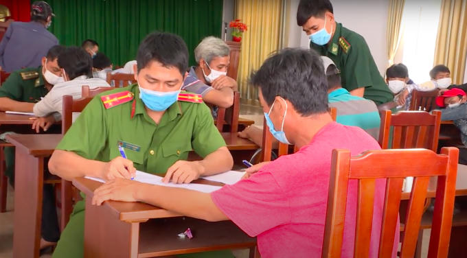 Một thuyền viên bị đâm tử vong trên biển vì mâu thuẫn