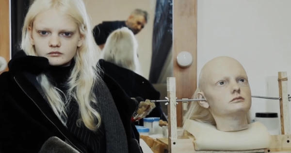 Bản tin Thời trang Plus số 49: Cách để tạo ra những hình ảnh "ám ảnh" của nhà mốt Gucci trên sân khấu "dị biệt"