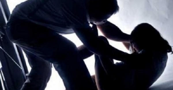 Hà Nội: Bắt cụ ông tuổi 59 tuổi dâm ô với bé gái 6 tuổi