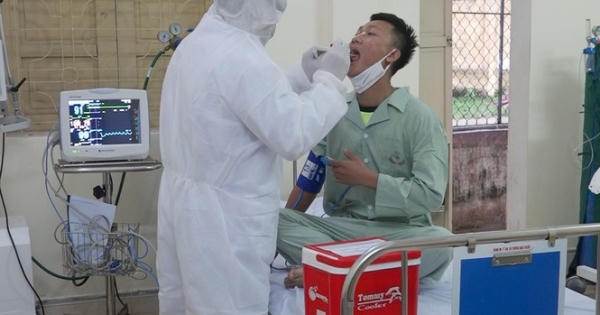 Thầm lặng lính quân y trên tuyến đầu chống dịch