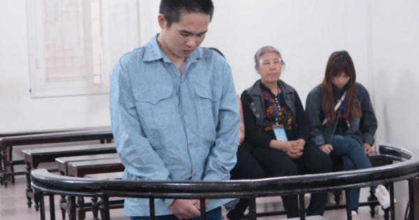 Đổ xăng đốt vợ vì muốn “hủy hoại nhan sắc”