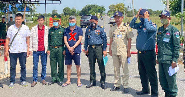 Thanh Hoá: Bắt đối tượng truy nã lẩn trốn sang Campuchia