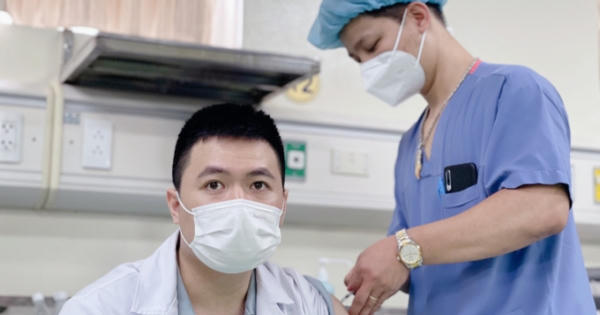TP HCM: Đối tượng được tiêm mũi 4 vaccine phòng COVID-19