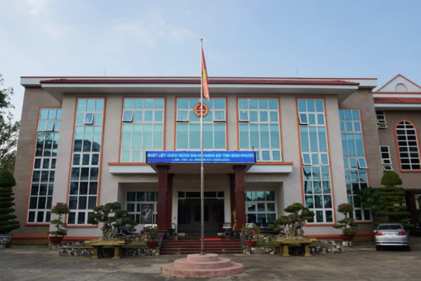 Bình Phước: Ngăn chặn chuyển dịch, thế chấp tài sản với nhiều doanh nghiệp đang nợ thuế Bình Phước: Ngăn chặn chuyển dịch, thế chấp tài sản với nhiều doanh nghiệp đang nợ thuế