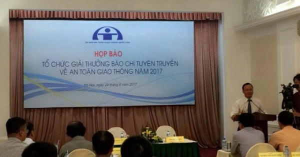 Tổ chức giải thưởng "Báo chí tuyên truyền về an toàn giao thông năm 2017"