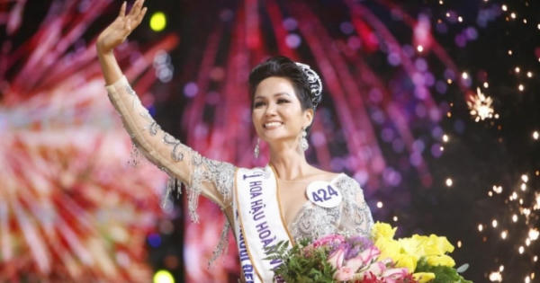 Hoa hậu H’ Hen Niê: Phụ nữ hãy tự vẽ cuộc đời của chính mình! Hoa hậu H’ Hen Niê: Phụ nữ hãy tự vẽ cuộc đời của chính mình!