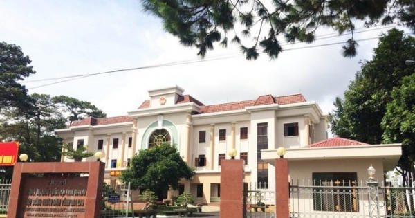 UBKT Trung ương làm việc về vụ can thiệp hoạt động tố tụng tại Gia Lai UBKT Trung ương làm việc về vụ can thiệp hoạt động tố tụng tại Gia Lai