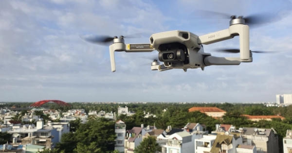 Tây Ninh dùng flycam ghi hình giám sát người dân chấp hành phòng, chống dịch Covid-19 Tây Ninh dùng flycam ghi hình giám sát người dân chấp hành phòng, chống dịch Covid-19