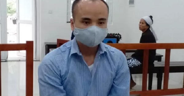 Lâm vào bước đường cùng, con nợ dùng búa đập chủ nợ đến chết rồi đốt xác phi tang