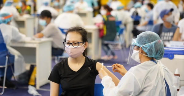 Ngày 19/9, số ca nhiễm Covid-19 vẫn trên 10.000 người