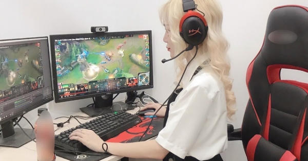 Giới trẻ "đổ xô" làm streamer: Vì dễ kiếm tiền, dễ làm, dễ nổi tiếng?