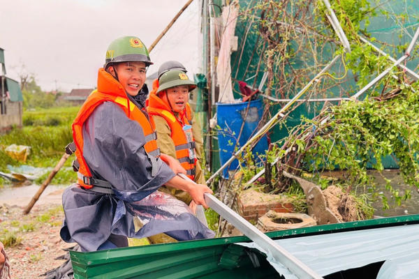 Bộ Công an chỉ đạo tập trung ứng phó, khắc phục hậu quả bão số 10 và mưa lũ sau bão
