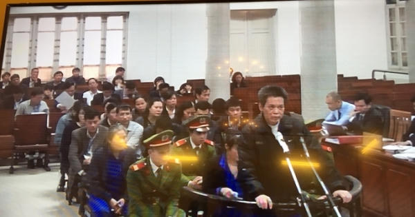 Đại án Agribank: Các bị cáo khăng khăng chối tội