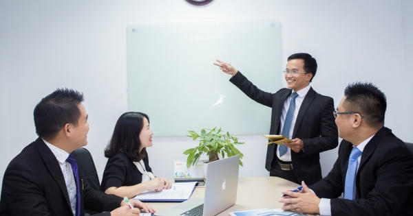 Người tập sự hành nghề Luật sư không được thực hiện dịch vụ pháp lý cho khách hàng