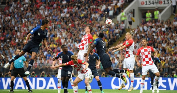 Nã 4 bàn vào lưới Croatia, Pháp vô địch World Cup lần thứ 2 sau 20 năm