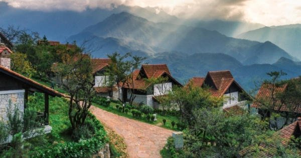 Theo chân du khách đi tìm khu nghỉ dưỡng Top 1 phố Núi Sa Pa Theo chân du khách đi tìm khu nghỉ dưỡng Top 1 phố Núi Sa Pa