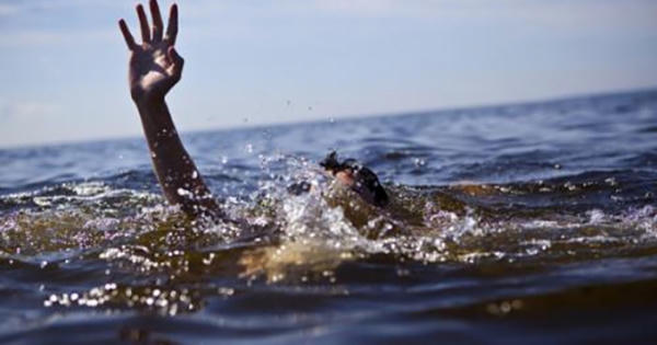 Đi câu cá ở  hồ gần nhà, 2 anh em chết đuối