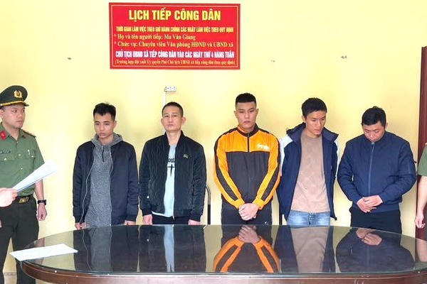 Bắt thêm 5 thành viên liên quan vụ điều hành gần 300 website khiêu dâm Bắt thêm 5 thành viên liên quan vụ điều hành gần 300 website khiêu dâm