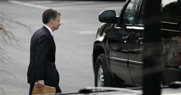 Tổng thống Mỹ bác tin giám đốc FBI dọa từ chức Tổng thống Mỹ bác tin giám đốc FBI dọa từ chức