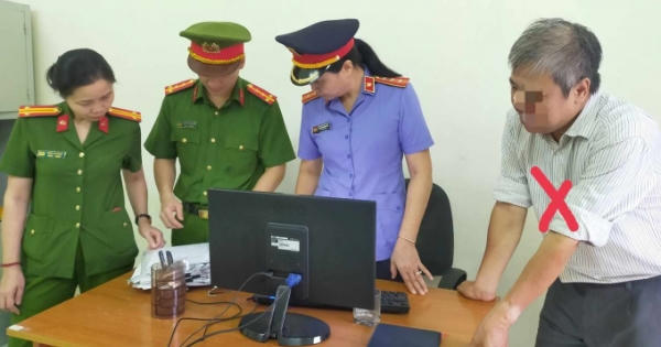Khởi tố Hiệu trưởng và 2 kế toán Trường Cao đẳng Công nghiệp Thanh Hóa
