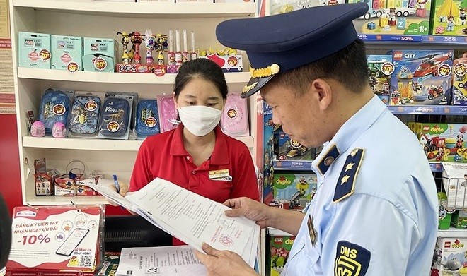 Quản lý thị trường tỉnh Hà Tĩnh ra quân kiểm soát thị trường dịp Tết Trung thu 2025