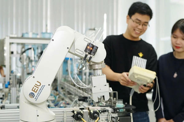 Bình Dương nỗ lực giải bài toán nguồn nhân lực số Bình Dương nỗ lực giải bài toán nguồn nhân lực số