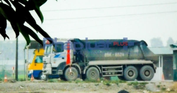 Hà Nam: Cán bộ trạm cân ngồi "quay lưng" để xe trọng tải lớn vượt trạm?