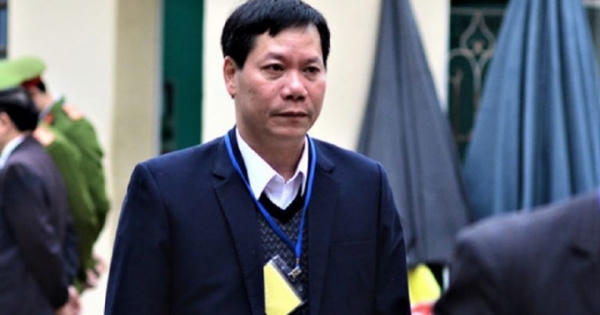 Vụ 9 bệnh nhân chạy thận tử vong: Cựu Giám đốc bệnh viện tranh luận 'nảy lửa' với VKS