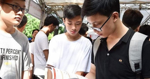 Nhìn lại Kỳ thi THPT quốc gia 2019: Tại sao tiếng Anh suýt… 'đội sổ'?