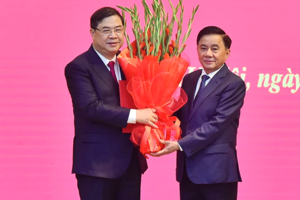 Bí thư Tỉnh ủy Nam Định Phạm Gia Túc giữ chức Phó Chánh Văn phòng Trung ương Đảng