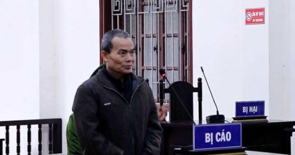 Đâm thấu ngực người khác vì mâu thuẫn nhỏ, lĩnh án 10 năm tù Đâm thấu ngực người khác vì mâu thuẫn nhỏ, lĩnh án 10 năm tù