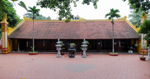 Nghe Hòa thượng trụ trì kể chuyện về cổ tự Trấn Quốc vừa lọt top 16 chùa đẹp của thế giới