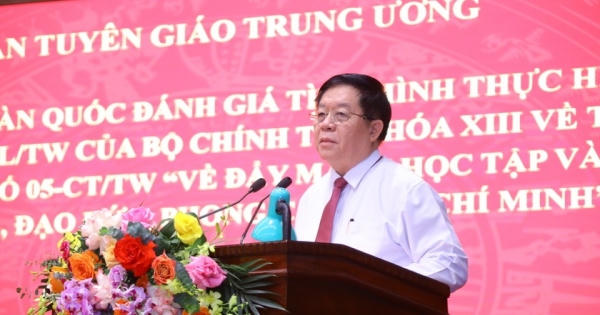 Học tập và làm theo tư tưởng, đạo đức, phong cách Hồ Chí Minh: Tự giác, tự nguyện, tự điều chỉnh hành vi Học tập và làm theo tư tưởng, đạo đức, phong cách Hồ Chí Minh: Tự giác, tự nguyện, tự điều chỉnh hành vi