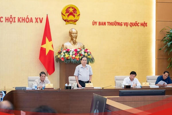 Khai mạc Phiên họp thứ 33 của Ủy ban Thường vụ Quốc hội Khai mạc Phiên họp thứ 33 của Ủy ban Thường vụ Quốc hội
